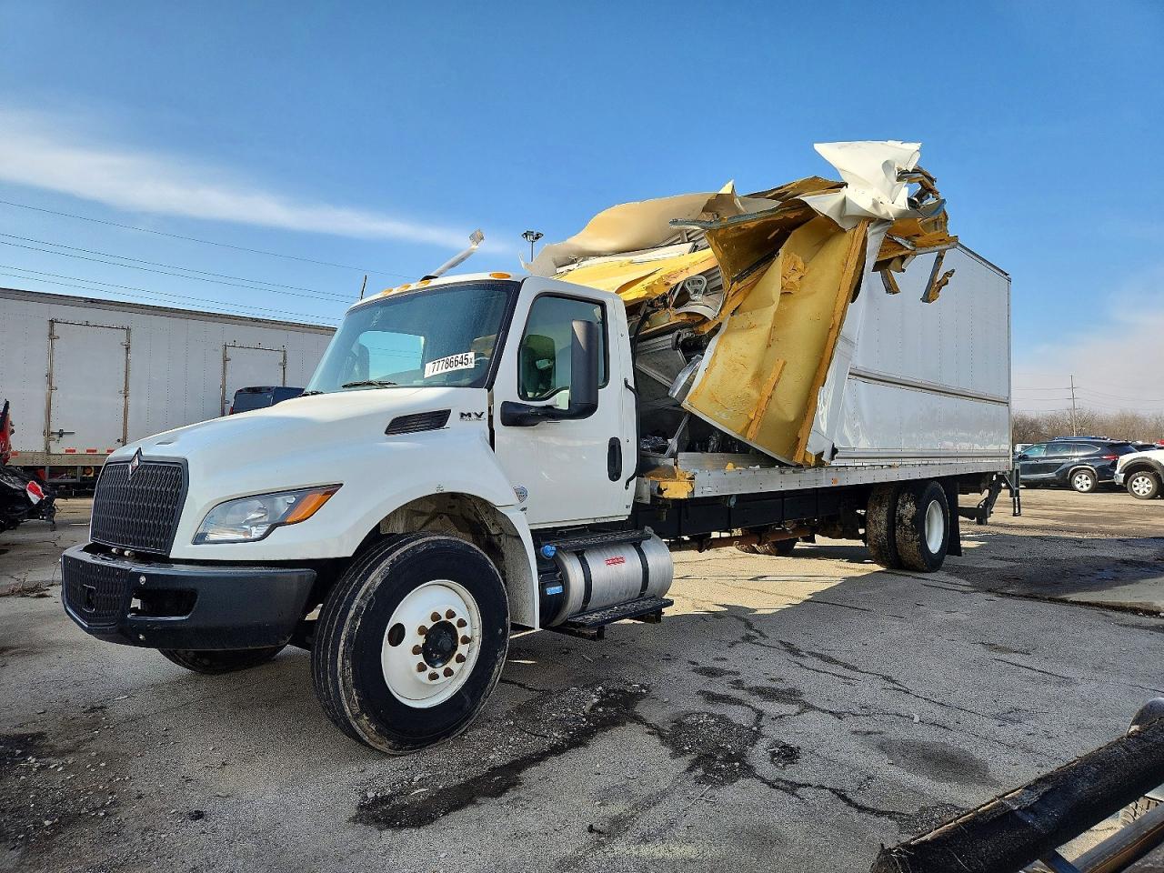 2023 International MV607 Refrigerated BOX Truck