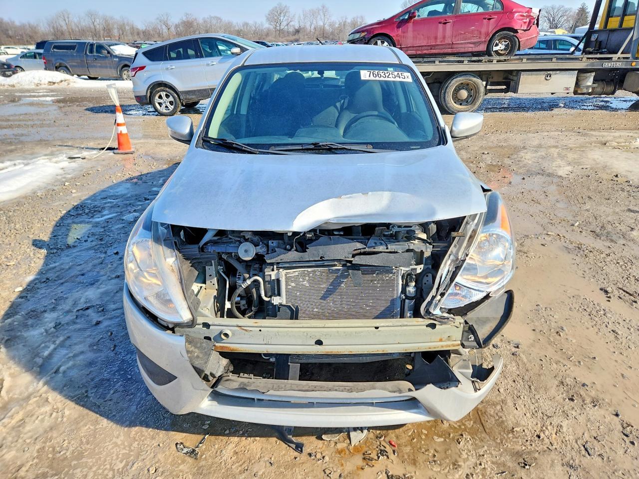 2017 Niss Versa 1.6 s Plus