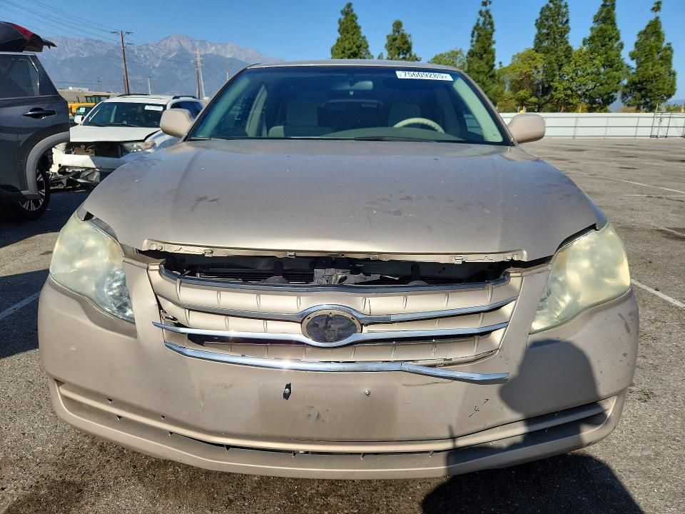 2006 Toyota Avalon xl