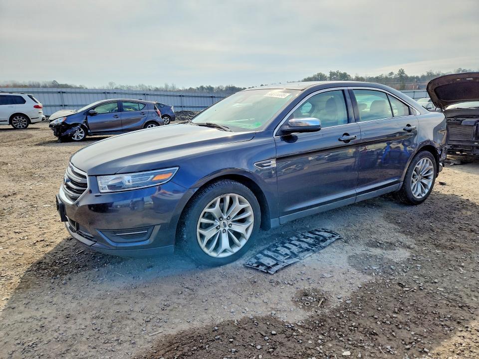 2017 Ford Taurus Limited