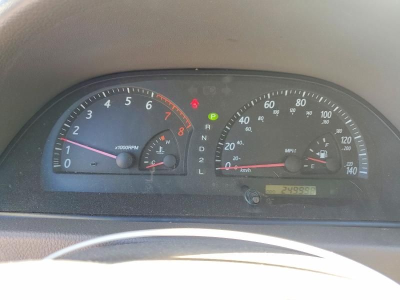 2003 Toyota Camry le