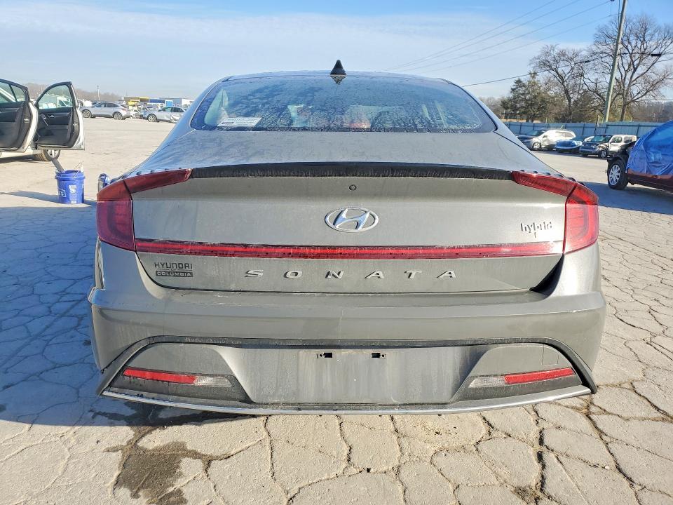2022 Hyundai Sonata Hybrid