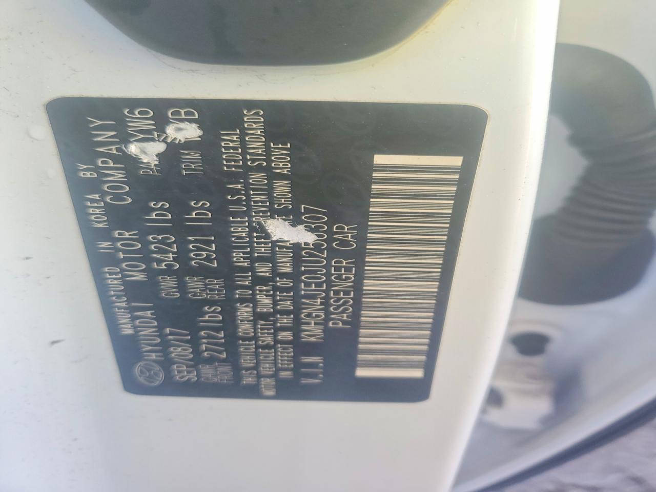 2018 Genesis G80 Base