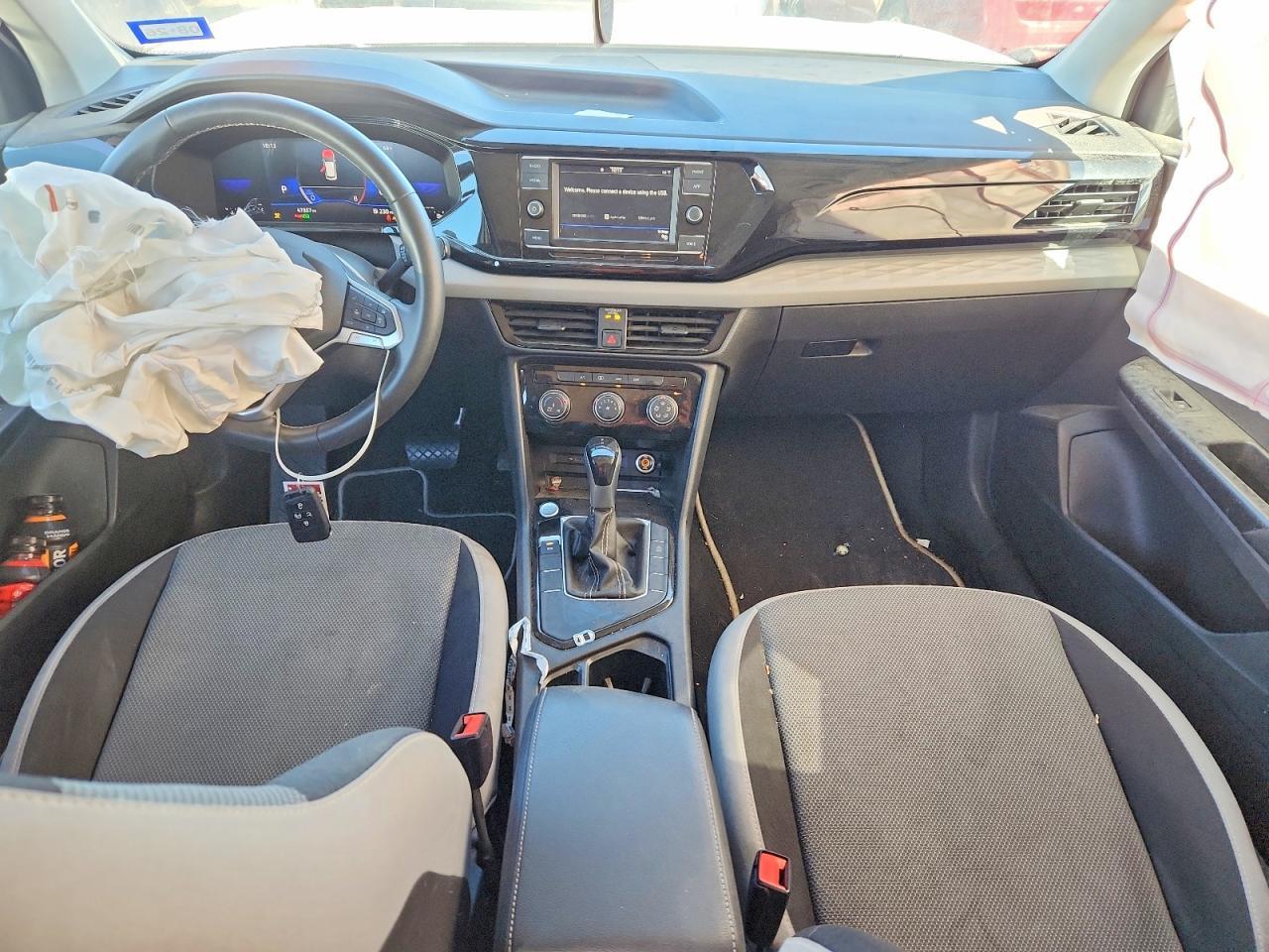 2023 Volkswagen Taos s