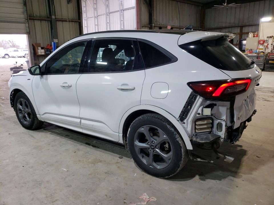 2023 Ford Escape st Line