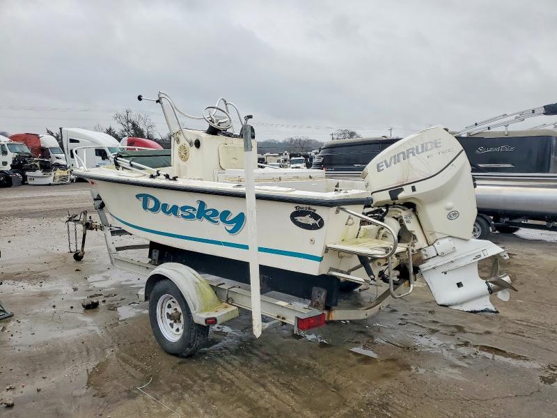 2008 Dusky Marine Boat