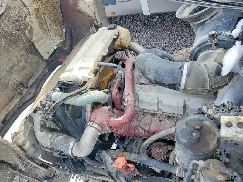 2016 Mack GU700 Dump Truck