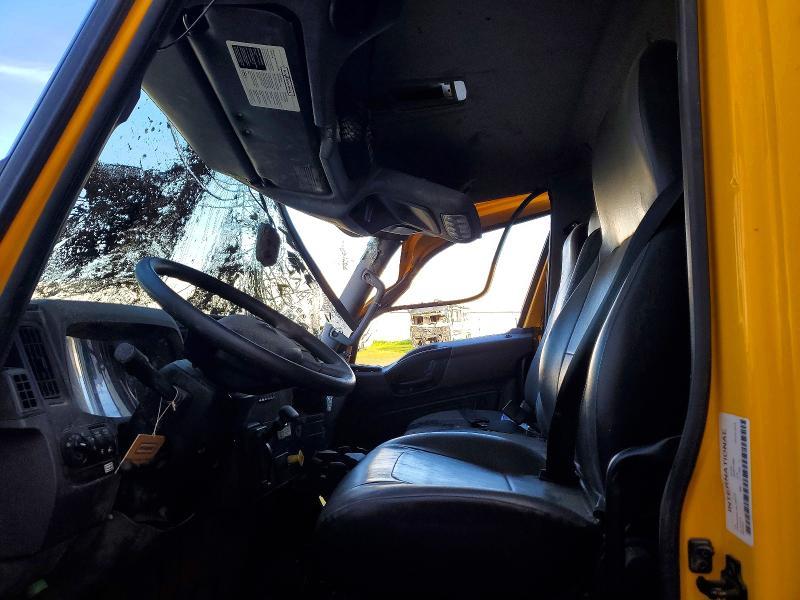 2023 International MV607 BOX Truck