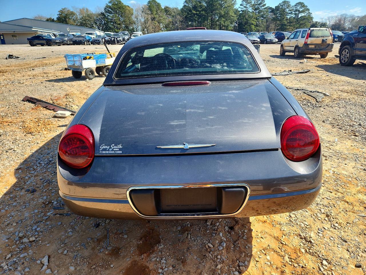 2003 Ford Thunderbird