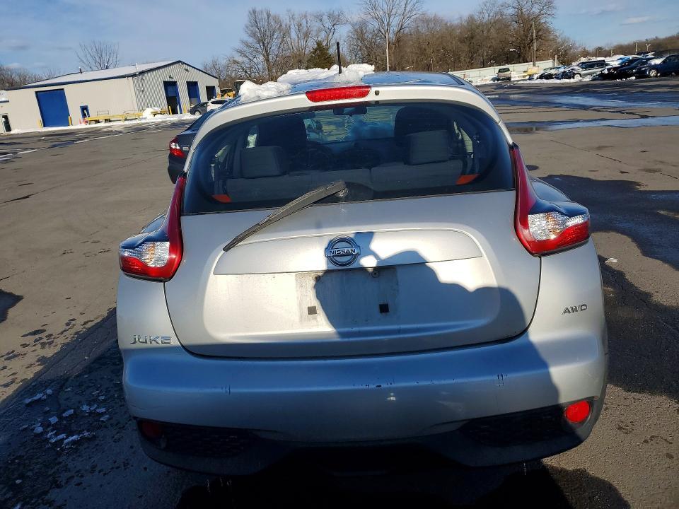 2015 Nissan Juke s