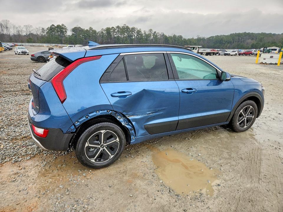 2025 KIA Niro ex