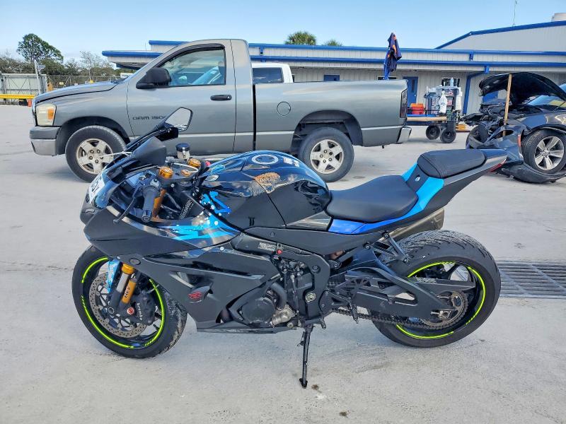 2023 Suzuki Gsx-r1000 r