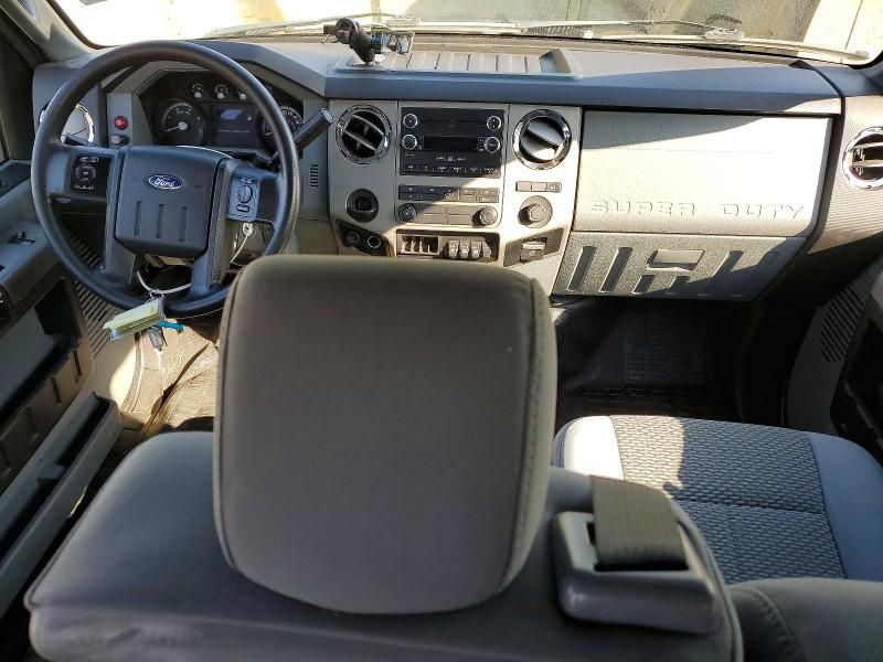 2019 Ford F650 Super Duty Rollback Truck