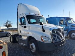 Salvage cars for sale from Copart Apopka, FL: 2016 Freightliner Cascadia 125 Semi Truck
