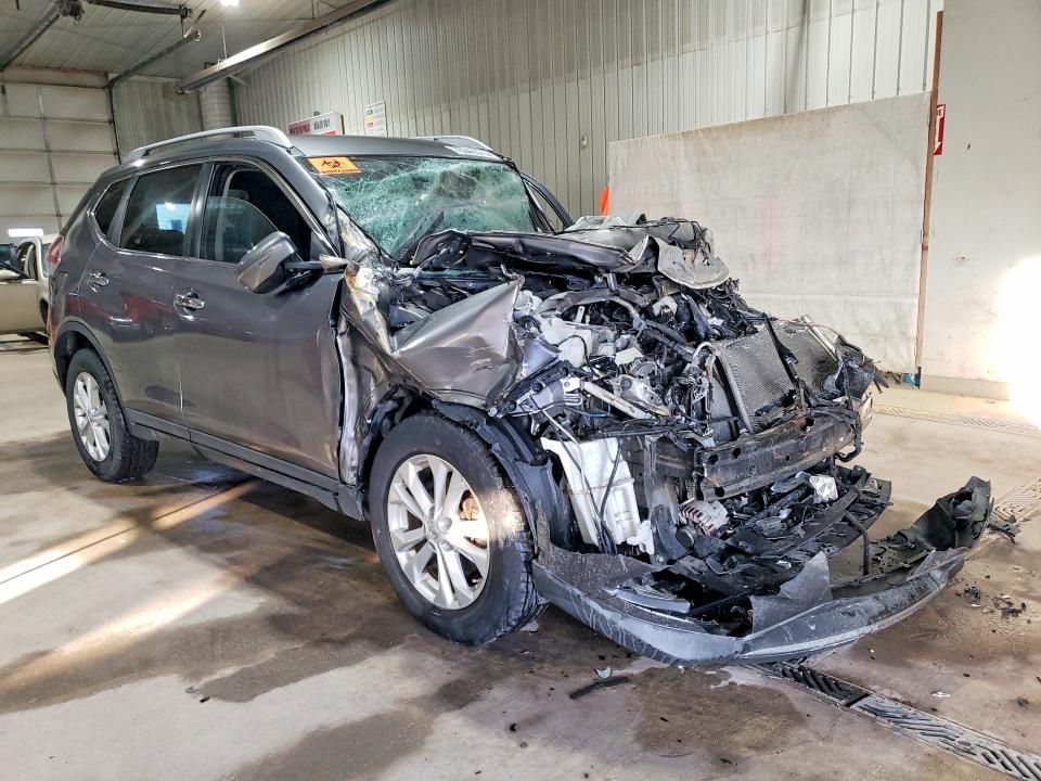 2016 Nissan Rogue sv