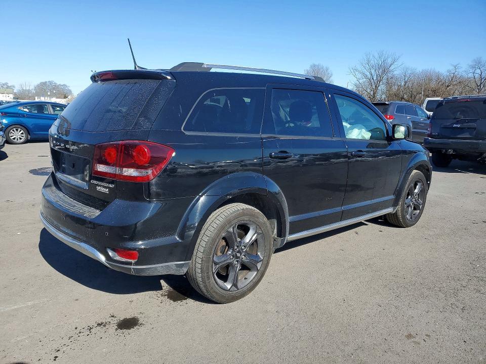 2020 Dodge Journey Crossroad