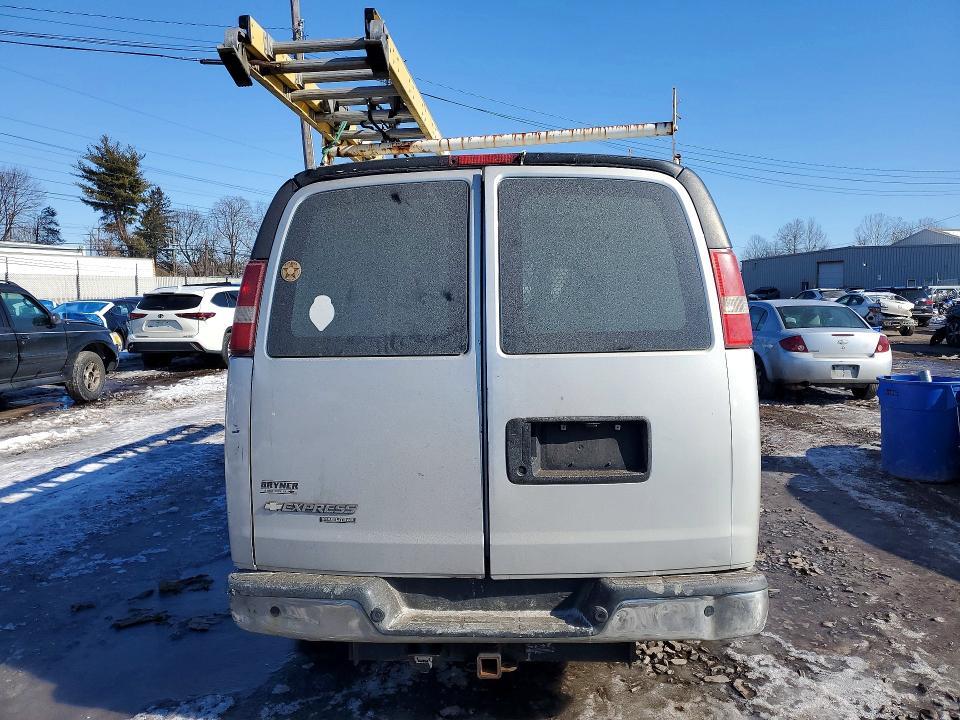 2016 Chevrolet Express 2500 Cargo Utility / Service Van