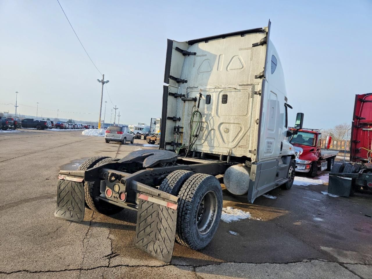 2016 Freightliner Cascadia 125 Semi Truck