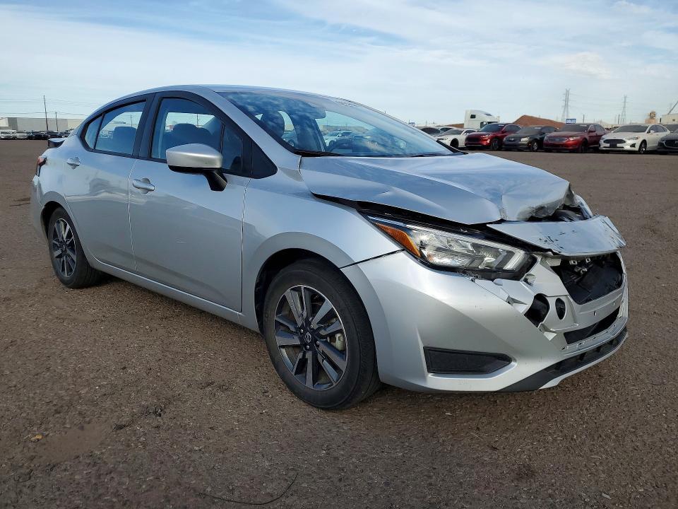 2025 Nissan Versa sv