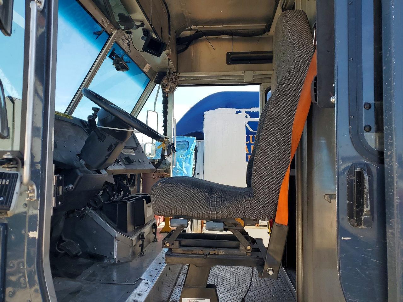 2019 Ford F59 Delivery Truck