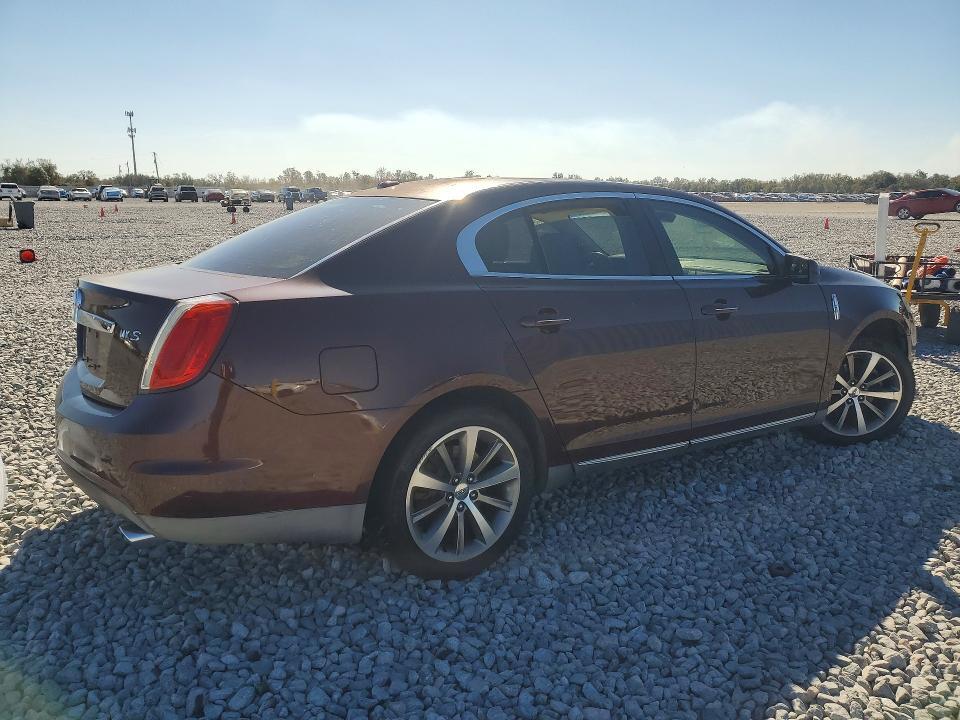 2009 Lincoln Townhouse MKS