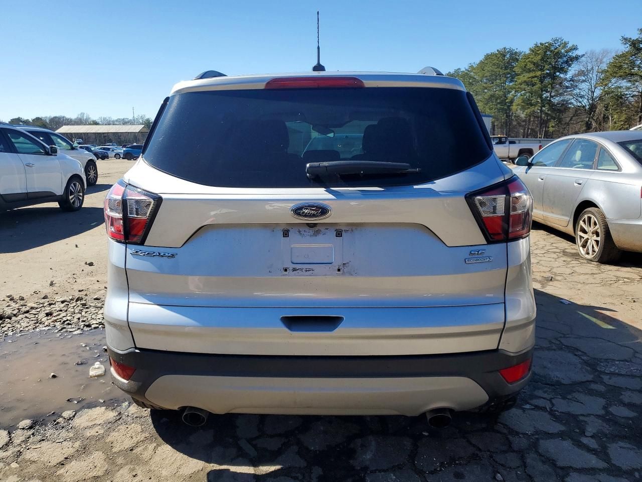 2018 Ford Escape se