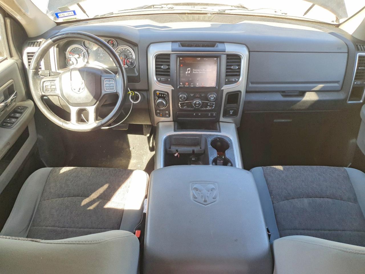 2019 Dodge RAM 1500 Classic SLT
