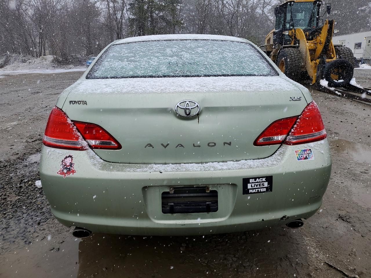 2006 Toyota Avalon Base