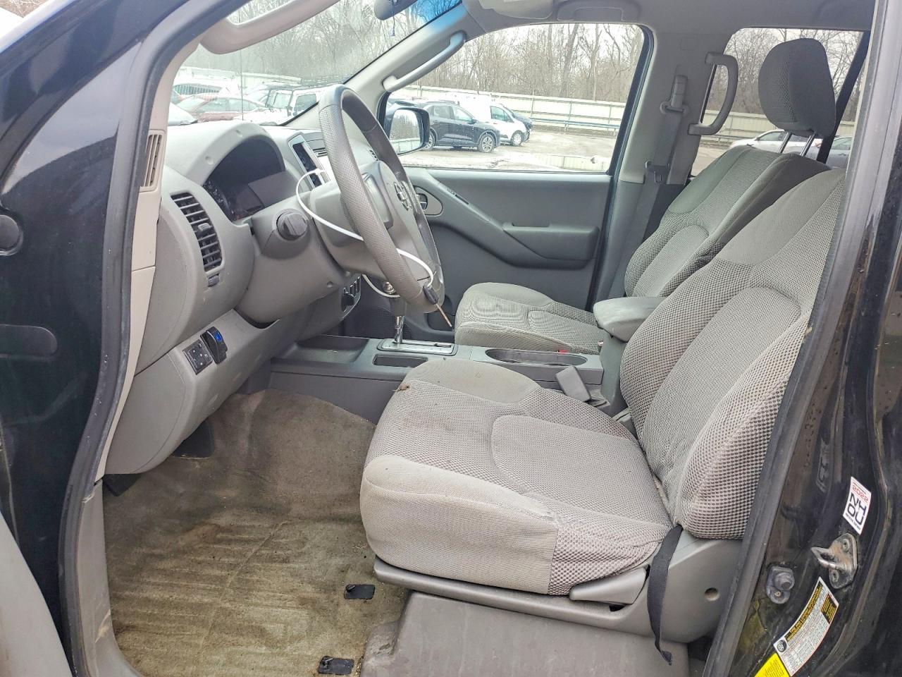2011 Nissan Frontier S
