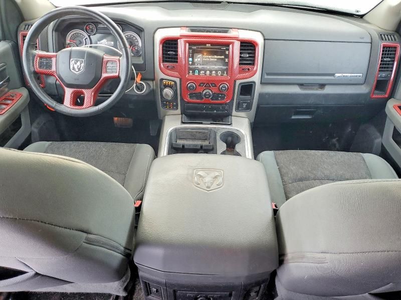 2016 Dodge Ram 1500 slt