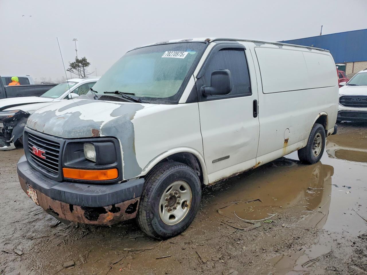 2004 GMC Savana G2500 Utility / Service Van