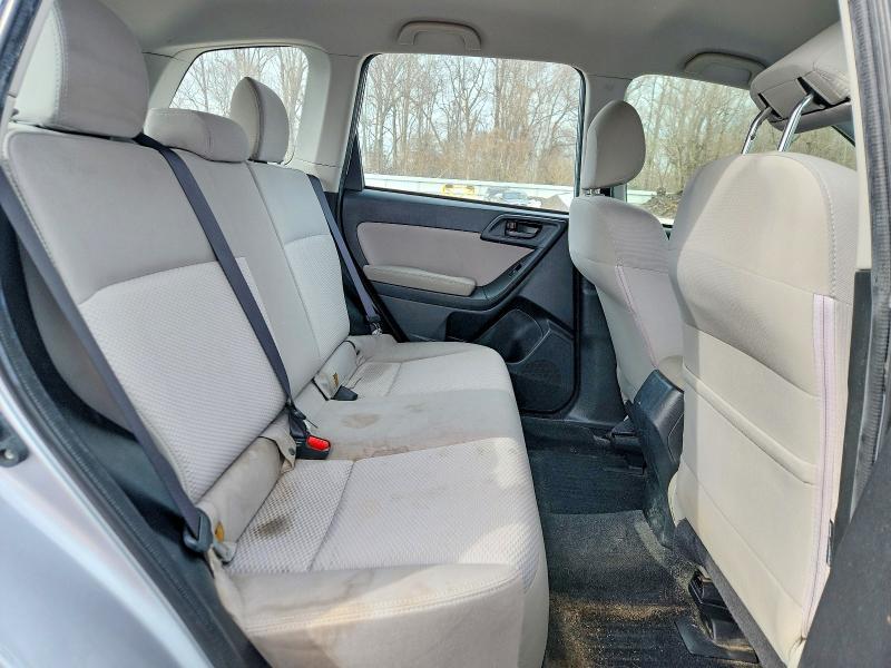 2016 Subaru Forester 2.5i