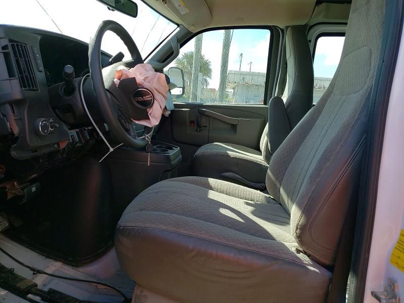 2024 GMC Savana G2500