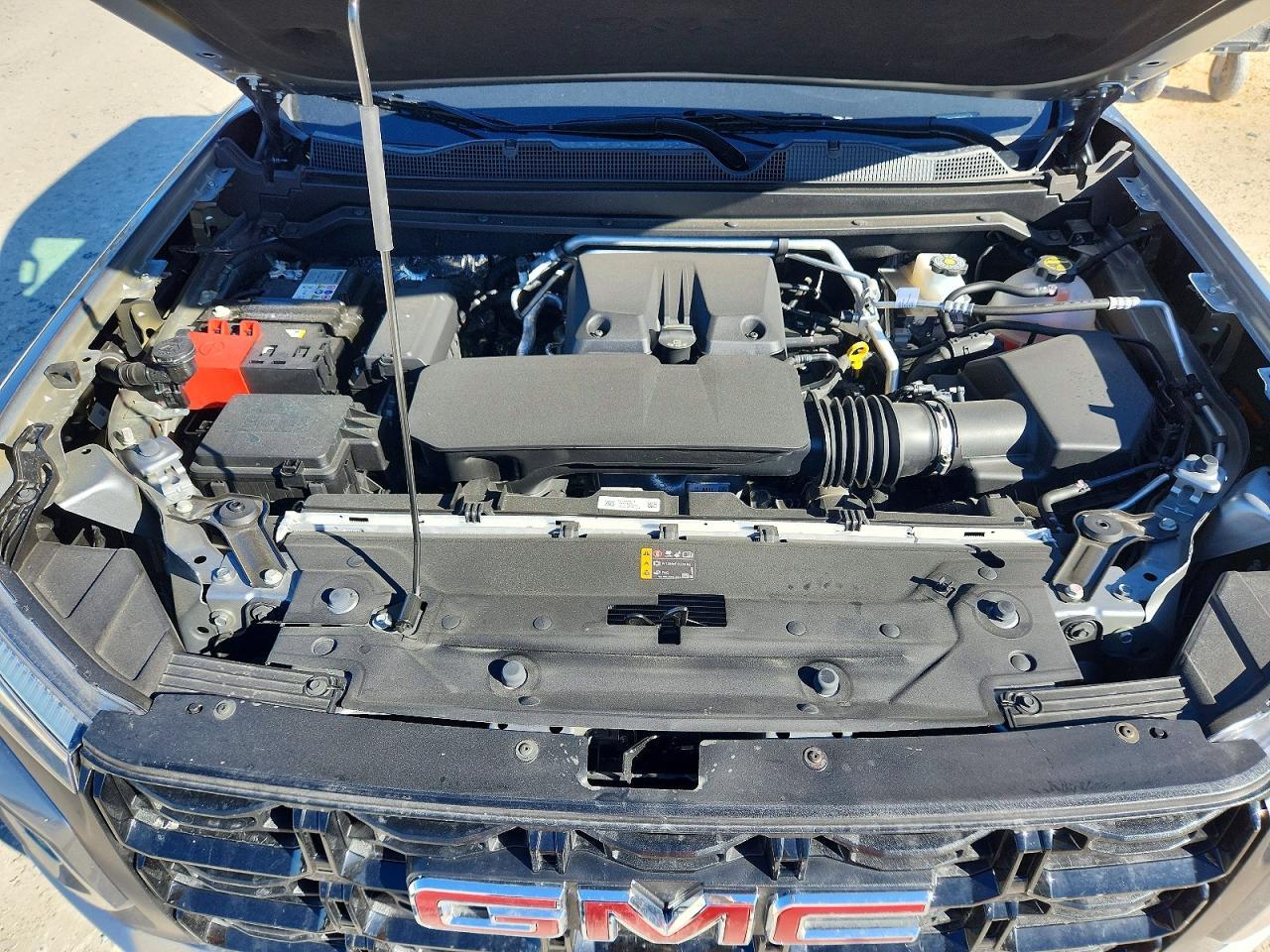 2025 GMC Canyon Elevation