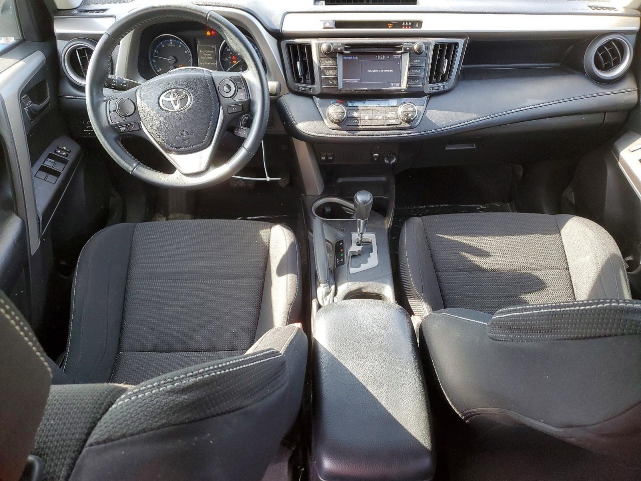 2018 Toyt Rav4 se