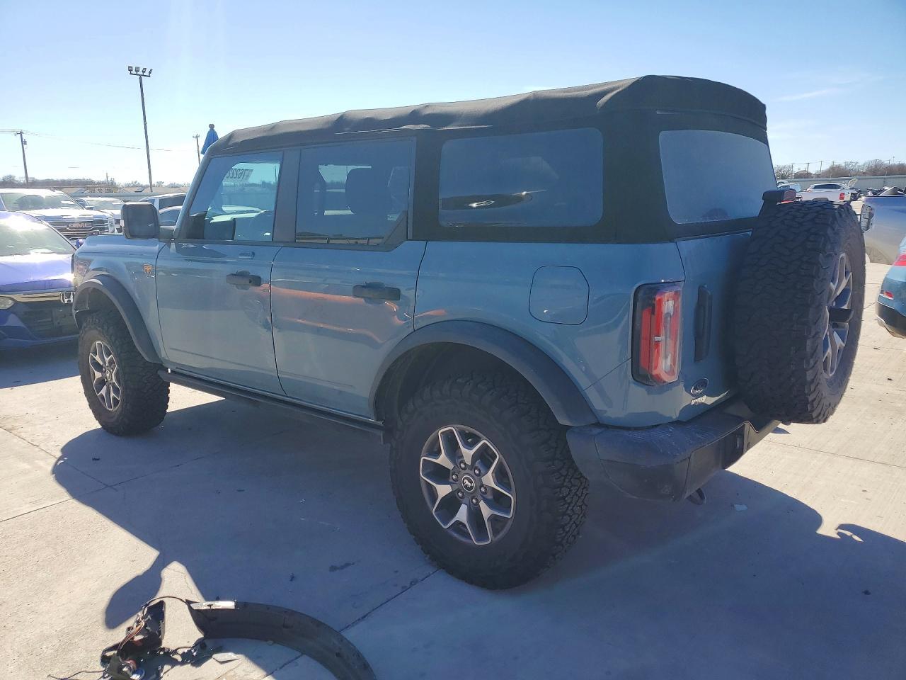 2022 Ford Bronco Base