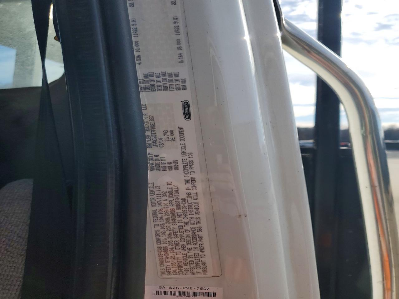 2015 Freigliner 2015 Freightliner Business Class M2 Cable Placer B