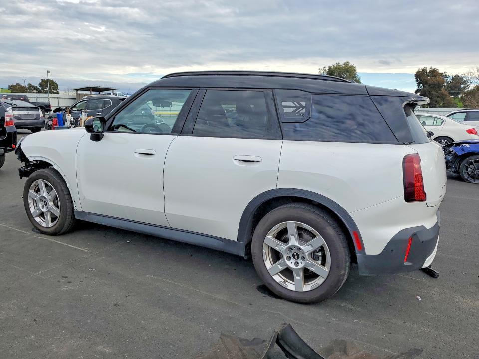 2025 Mini Countryman se All4