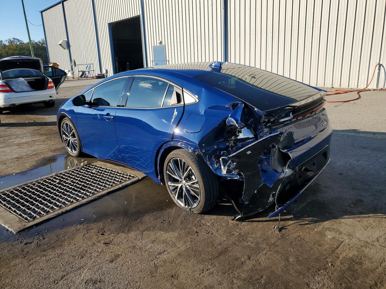 2024 Toyota Prius xle