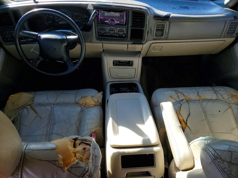 2002 Chevrolet Tahoe C1500