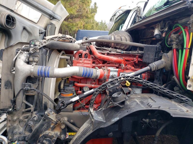 2018 Volvo VNL Semi Truck