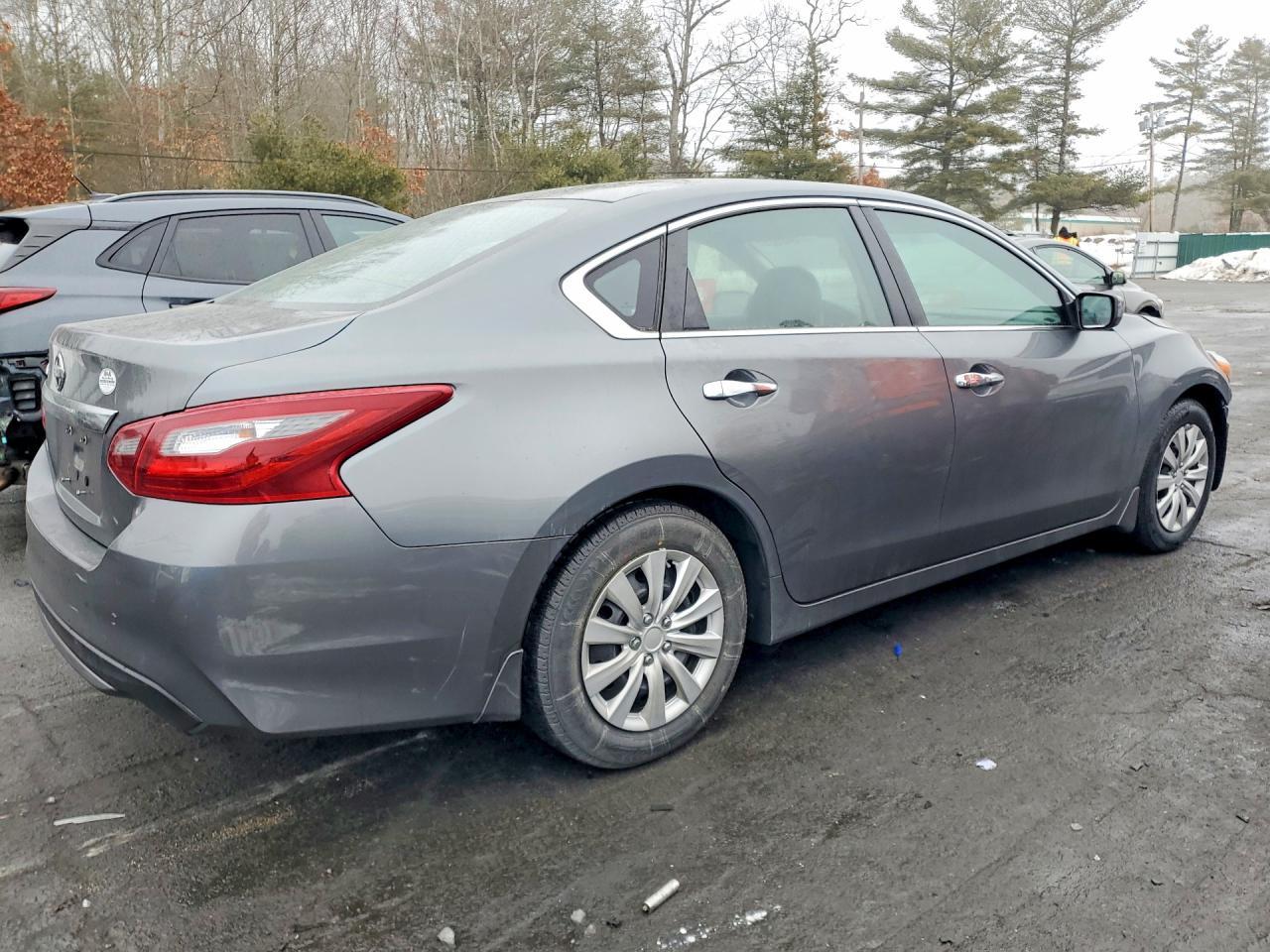 2018 Niss Altima 2.5