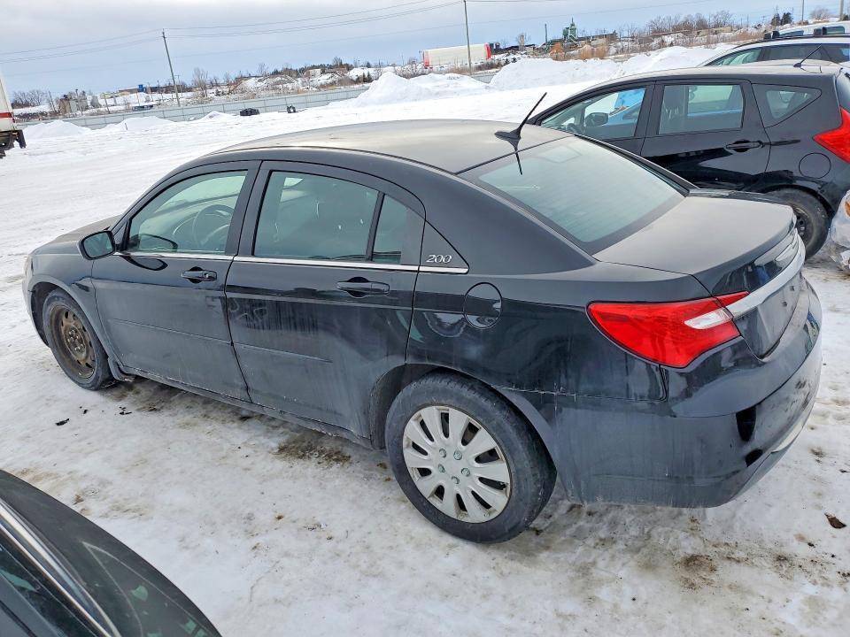 2013 Chrysler 200 lx