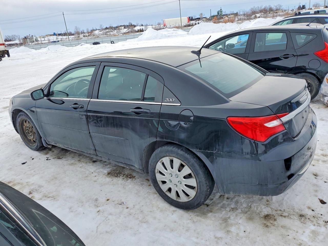 2013 Chrysler 200 lx