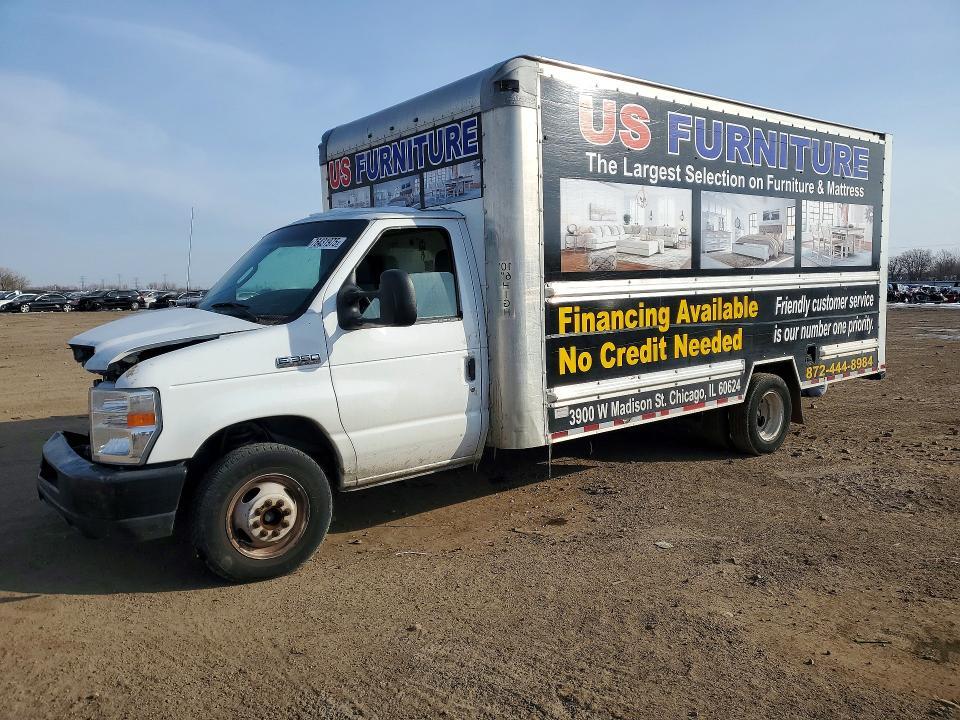 2018 Ford E350 box Truck
