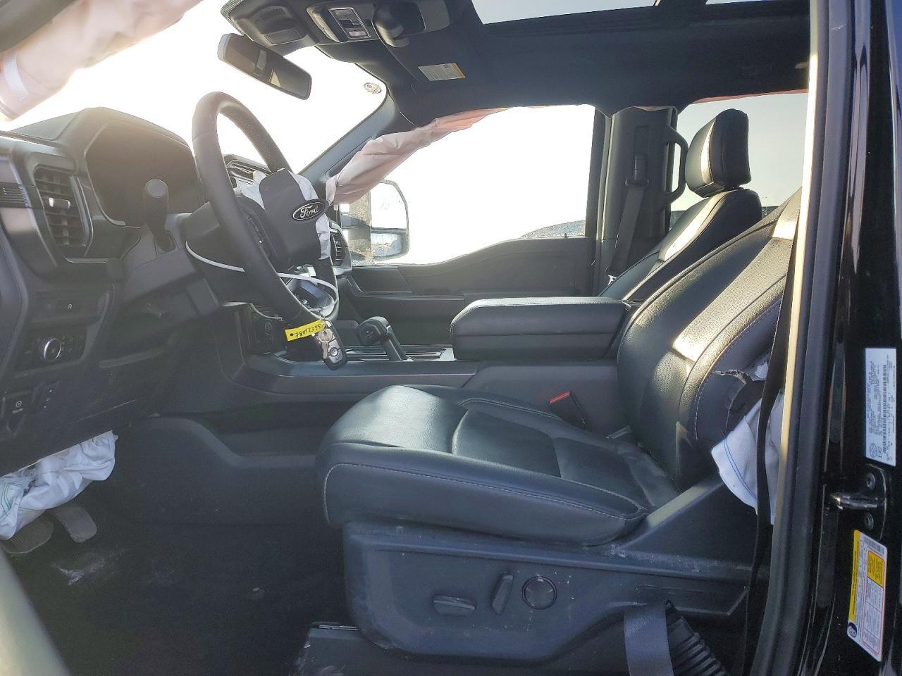 2025 Ford F150 Lariat