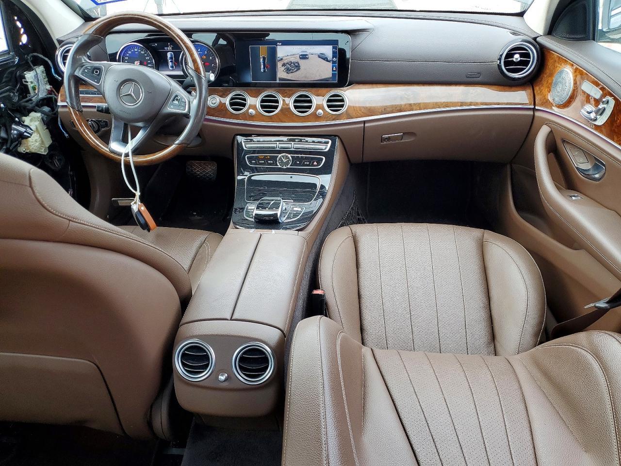 2017 Mercedes-Benz E 300