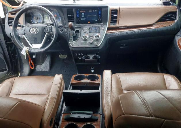 2017 Toyota Sienna xle