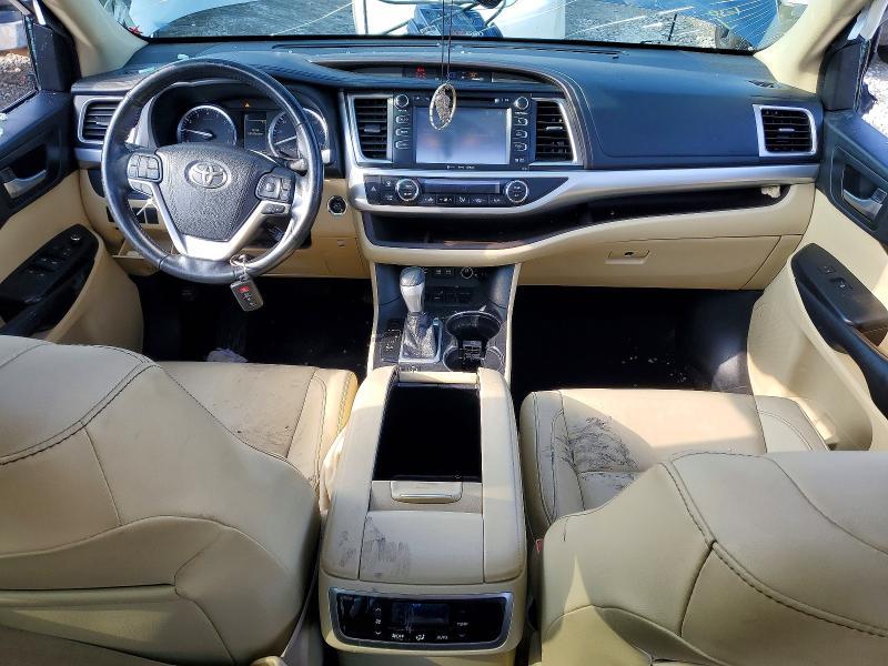 2018 Toyota Highlander se