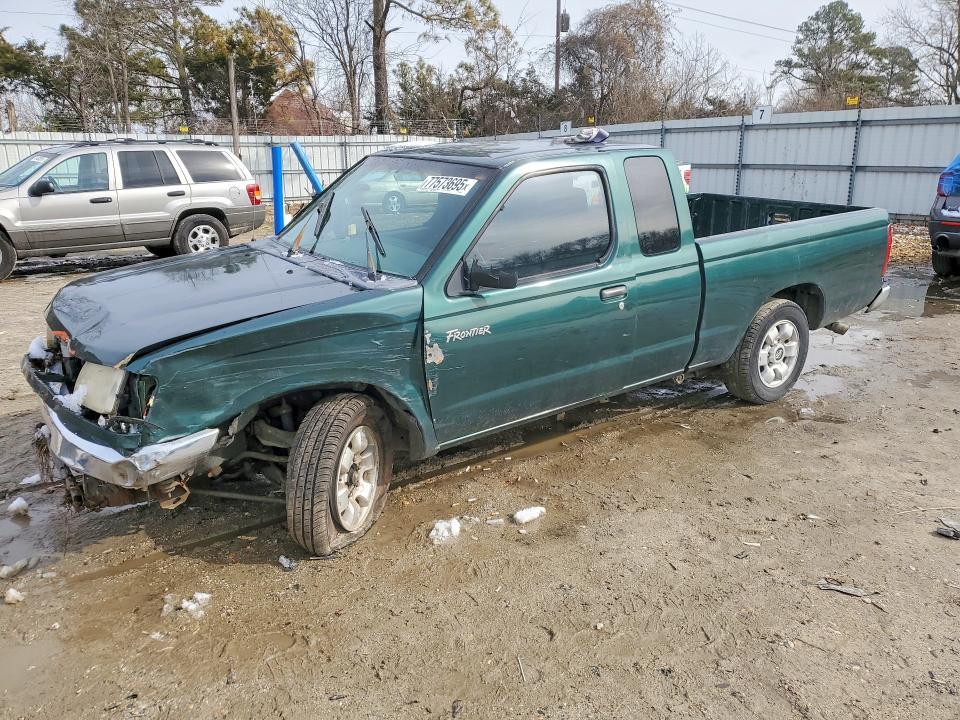 2000 Nissan Frontier XE